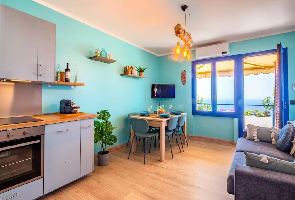 Il Grande Blu - Vista Panoramica Sul Golfo Apartman Ospedaletti Kültér fotó